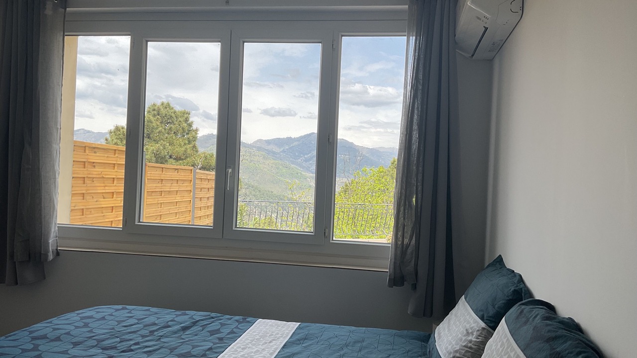 Photo of Bedroom in Berre-des-Alpes