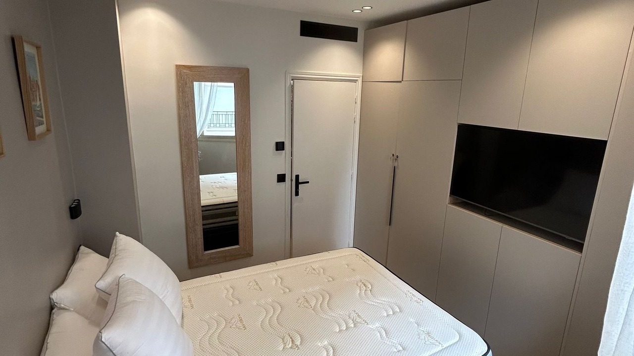 Photo of Bedroom in Cannes