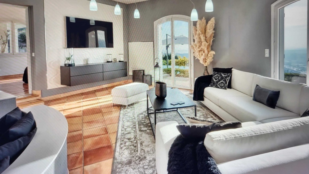Photo of Livingroom in Aspremont