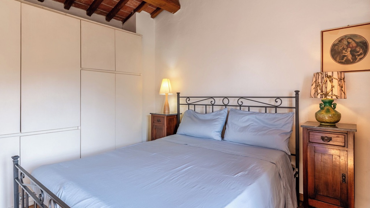 Photo of Bedroom in San Giuliano Terme