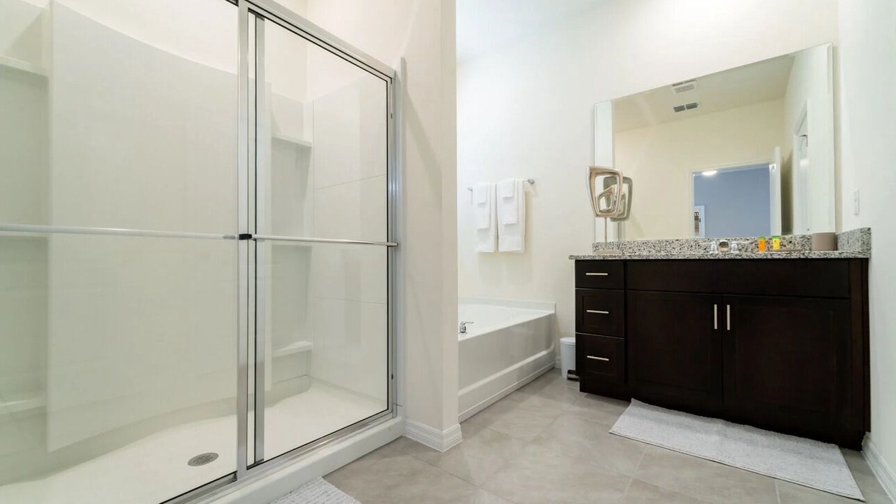 Photo of Bathroom in Sunridge Woods