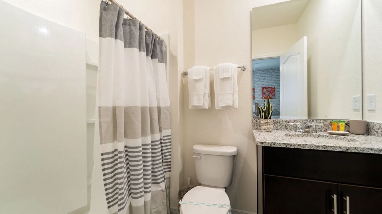 Photo of Bathroom in Sunridge Woods
