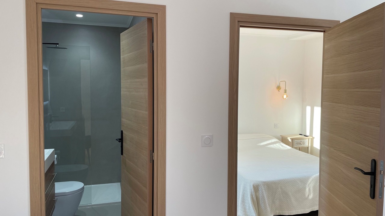 Photo of Bedroom in Antibes Old Town