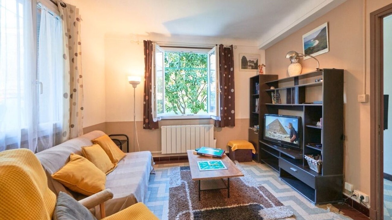 Photo of Livingroom in Saint-Sylvestre