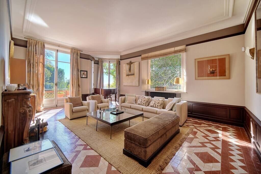 Photo of Livingroom in Cannes La Bocca