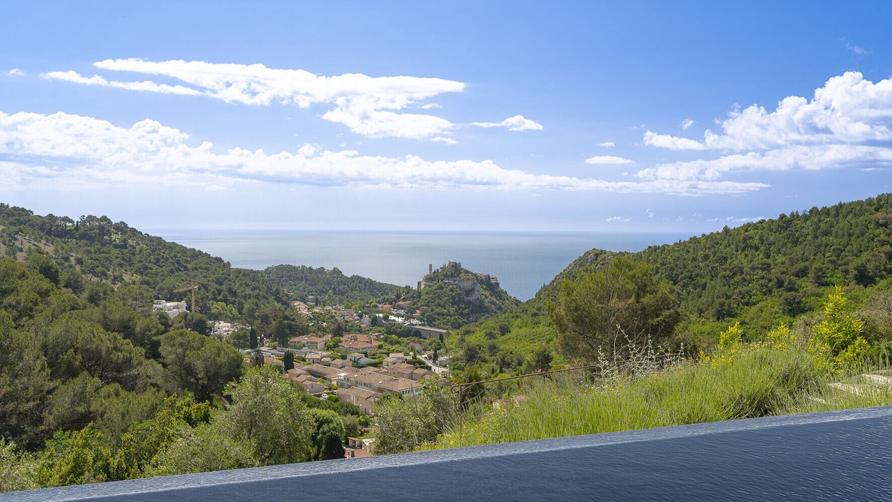Photo of Others in Eze