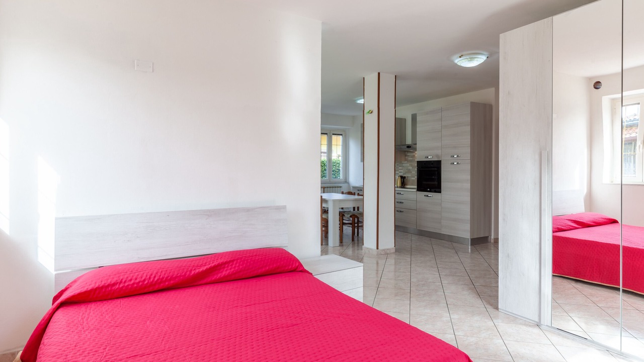 Photo of Bedroom in Massa