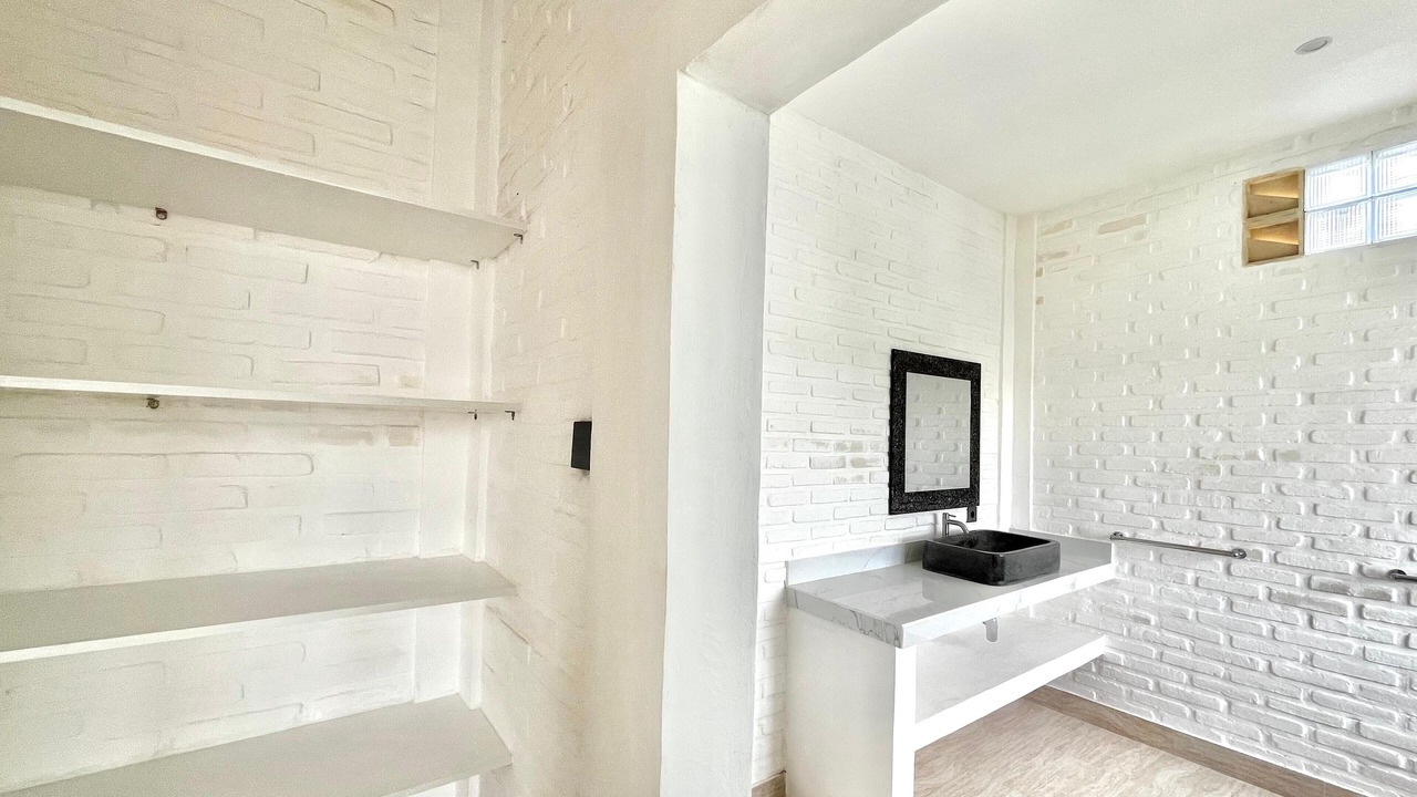 Photo of Bathroom in Padangsambian Klod