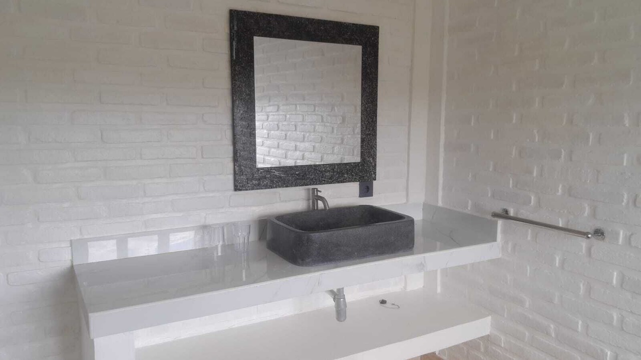 Photo of Bathroom in Padangsambian Klod