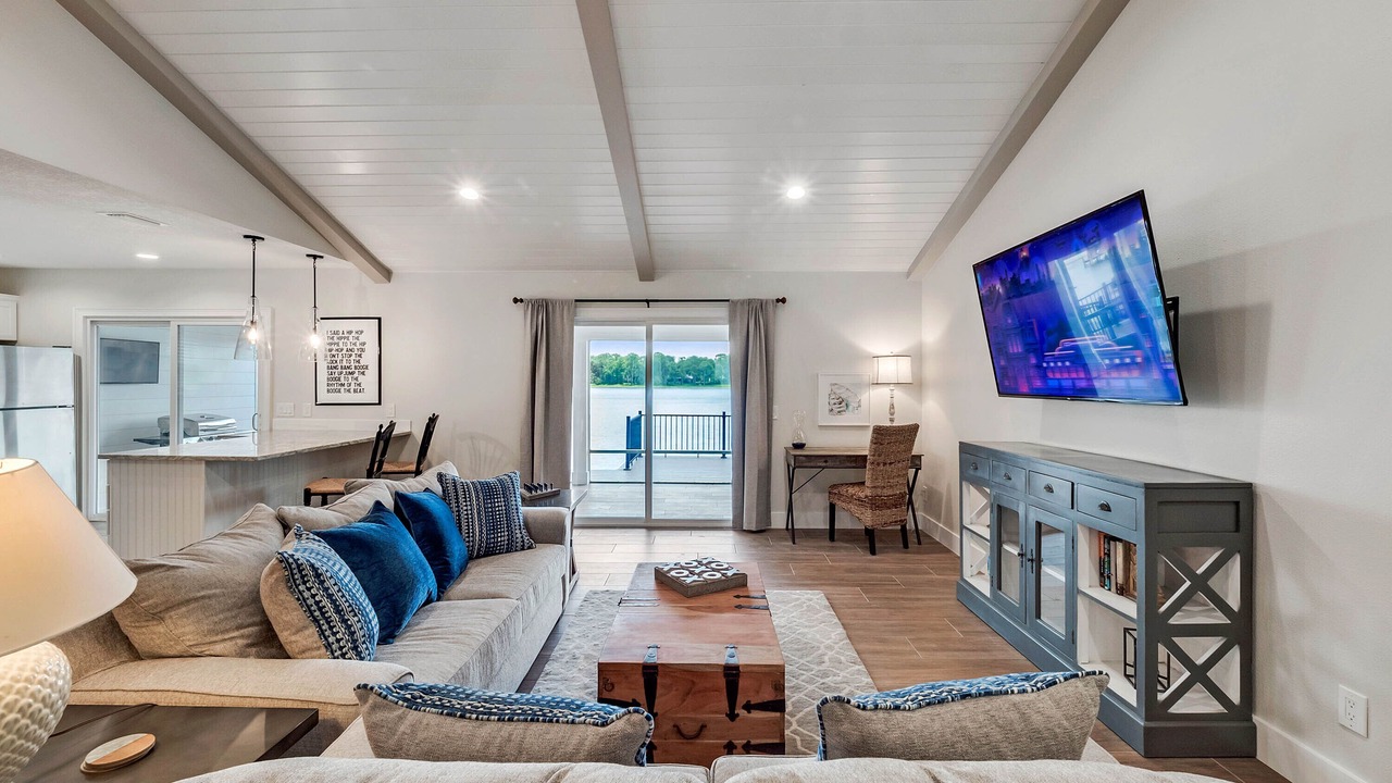 Photo of Livingroom in Ocoee