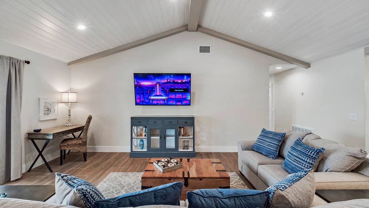 Photo of Livingroom in Ocoee