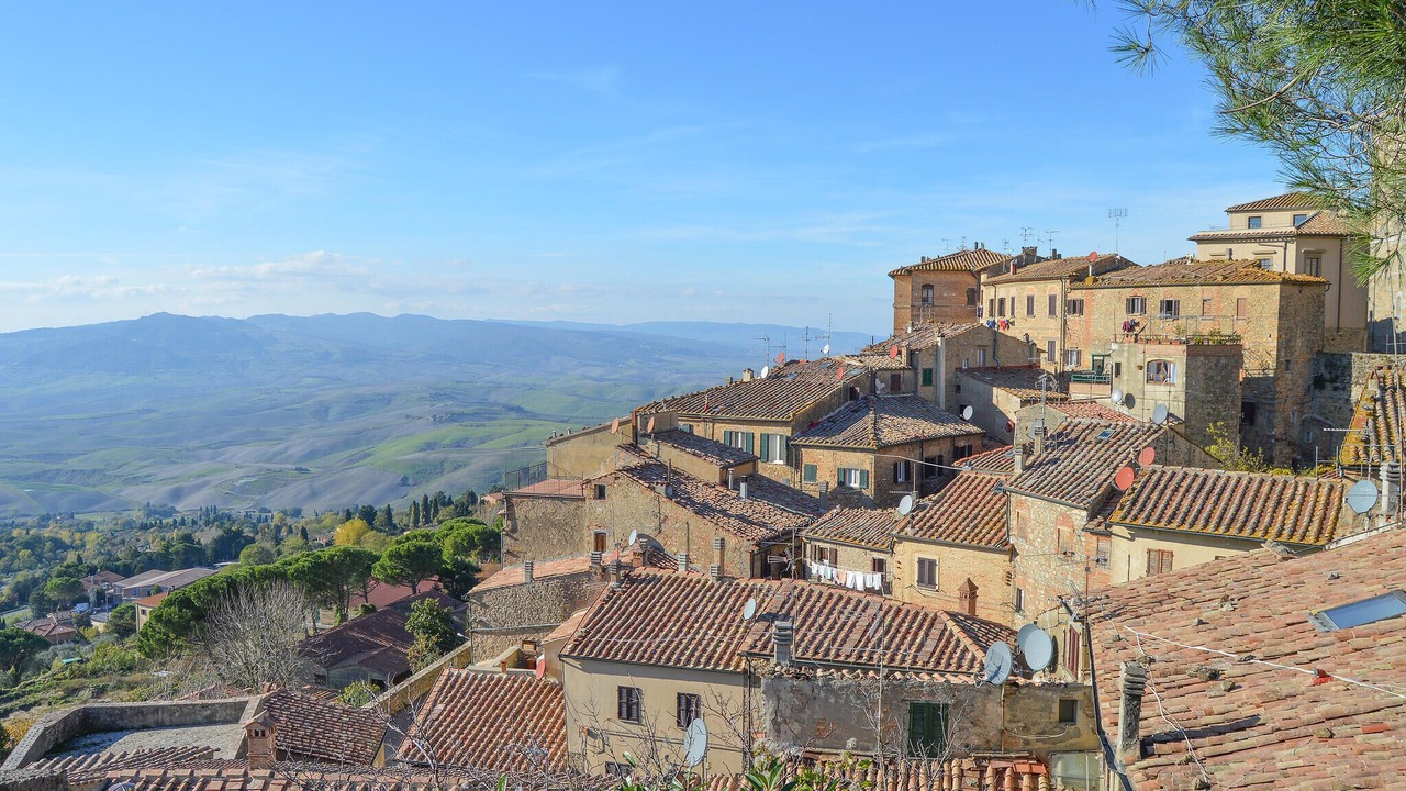 Photo of Others in Volterra