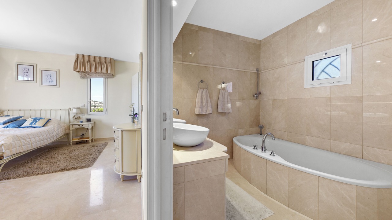 Photo of Bathroom in Mandelieu-La-Napoule