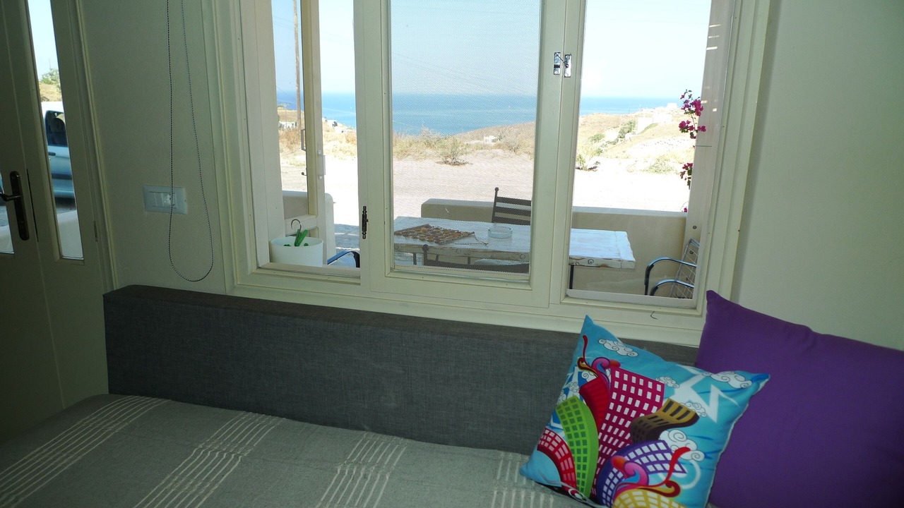 Photo of Bedroom in Exo Gialos
