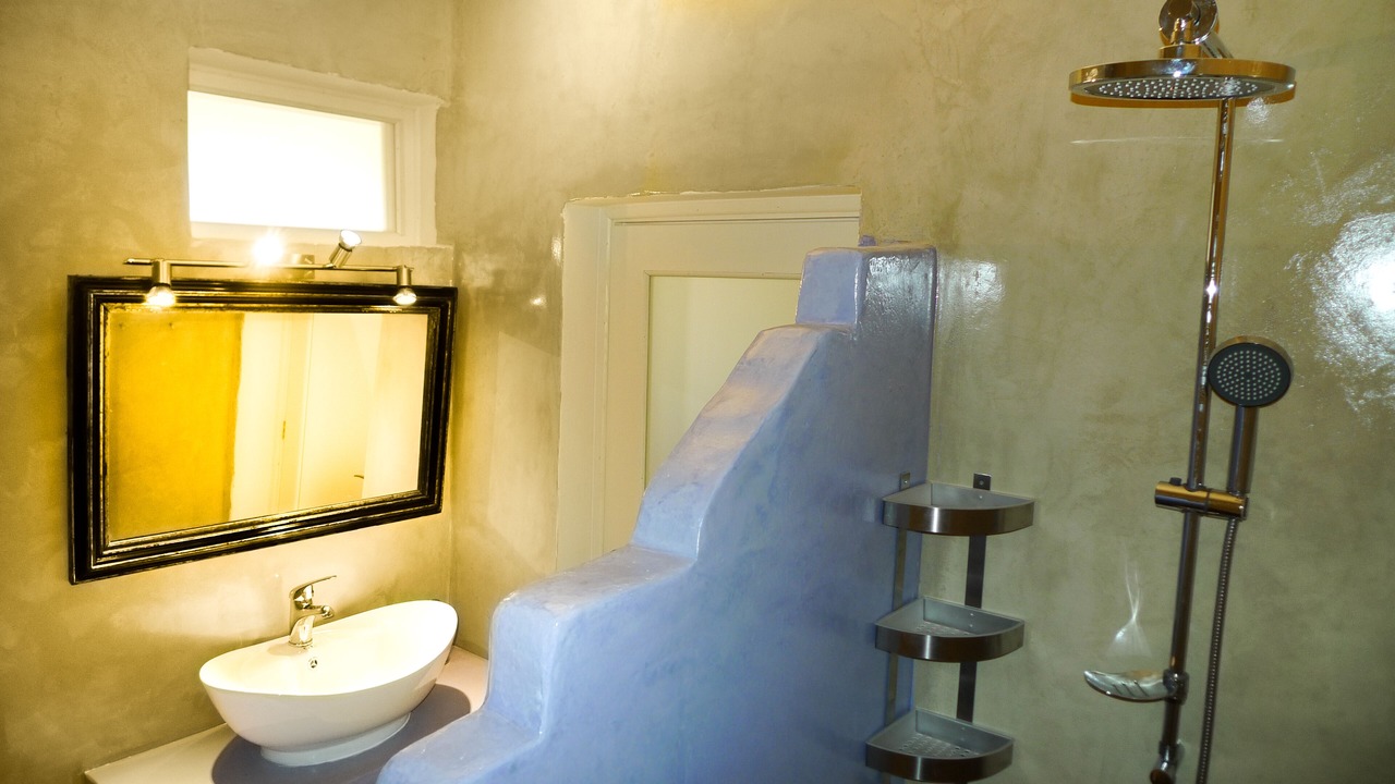 Photo of Bathroom in Exo Gialos
