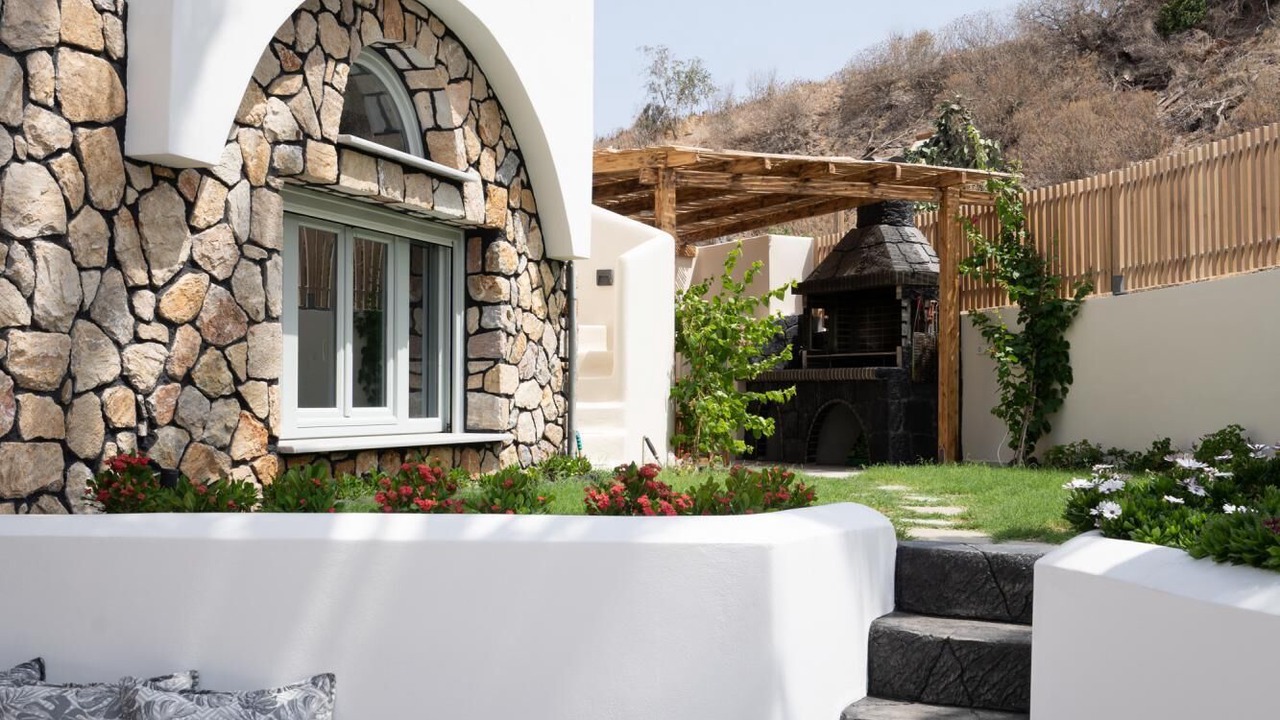 Photo of Patio Balcony in Karterados