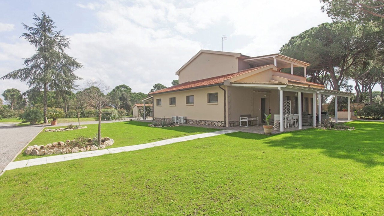 Photo of Outdoor in Saline Sadun