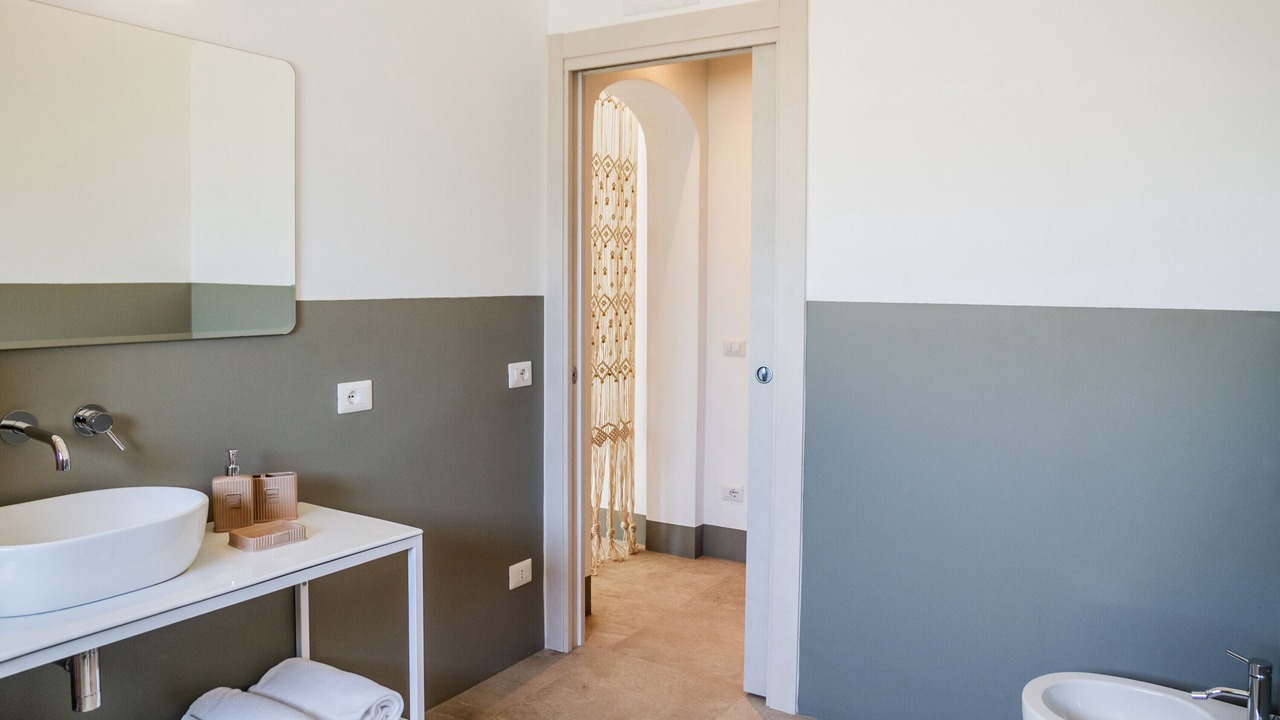 Photo of Bathroom in Saline Sadun