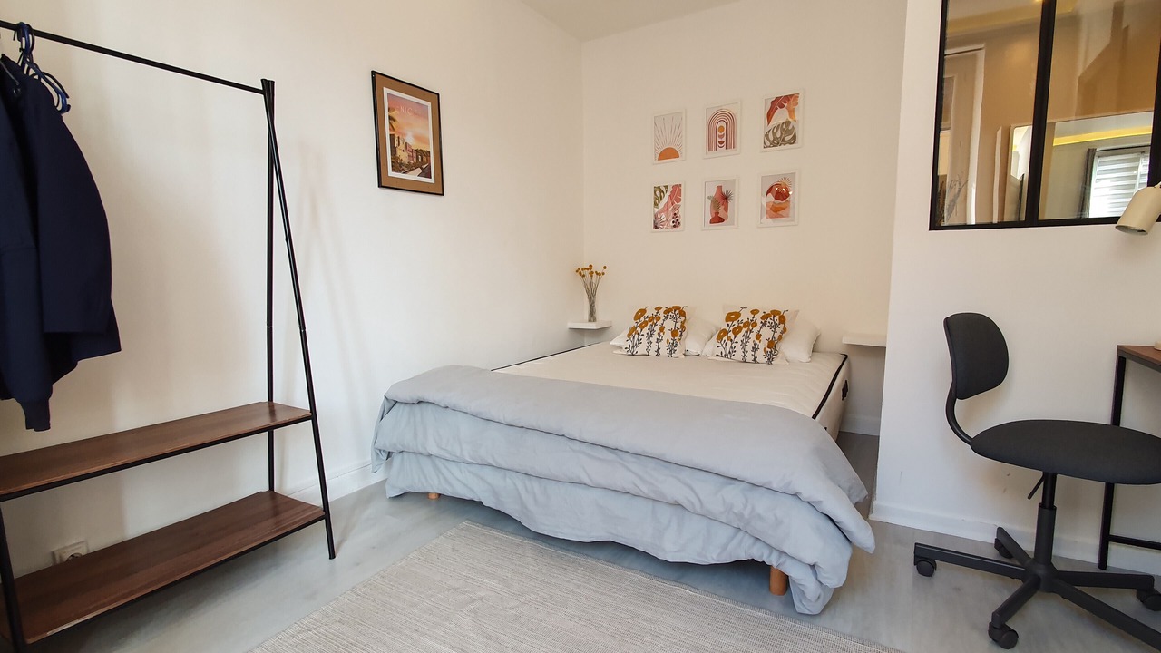 Photo of Bedroom in La Madeleine