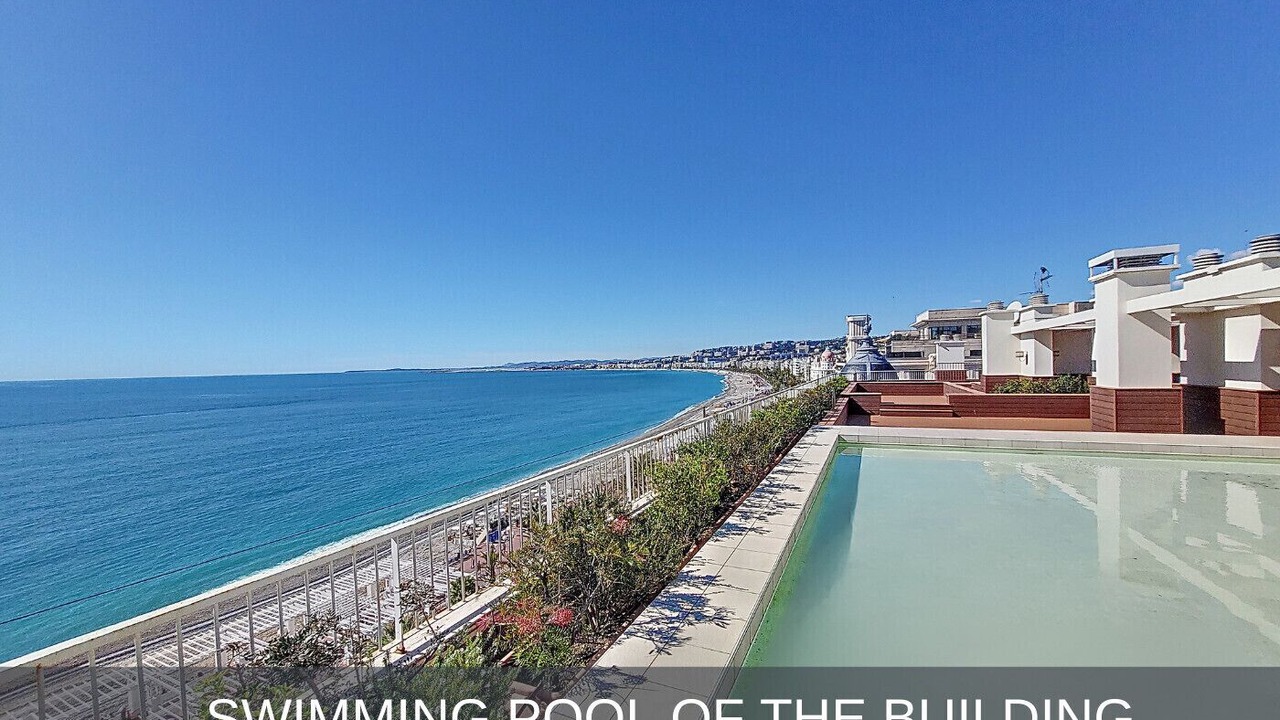 Photo of Outdoor in Carre d'Or