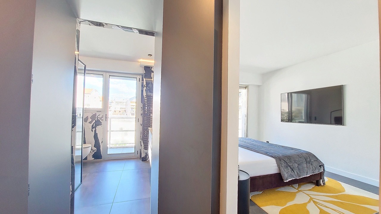 Photo of Bedroom in Carre d'Or
