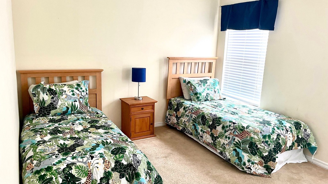 Photo of Bedroom in Lindfields