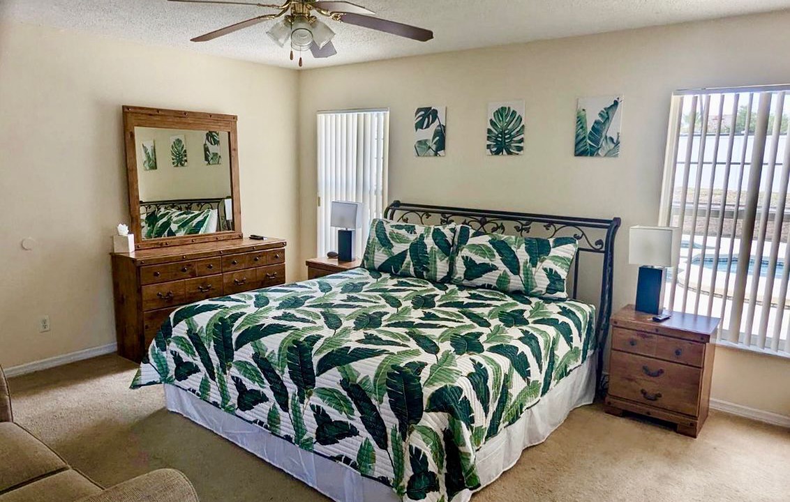 Photo of Bedroom in Lindfields