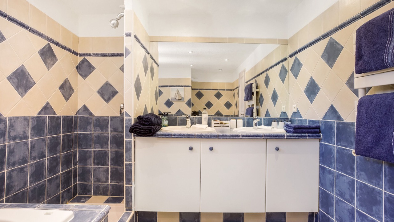 Photo of Bathroom in Puget-sur-Argens