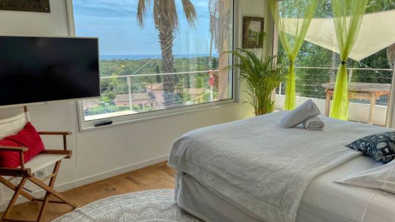 Photo of Bedroom in Villeneuve-Loubet