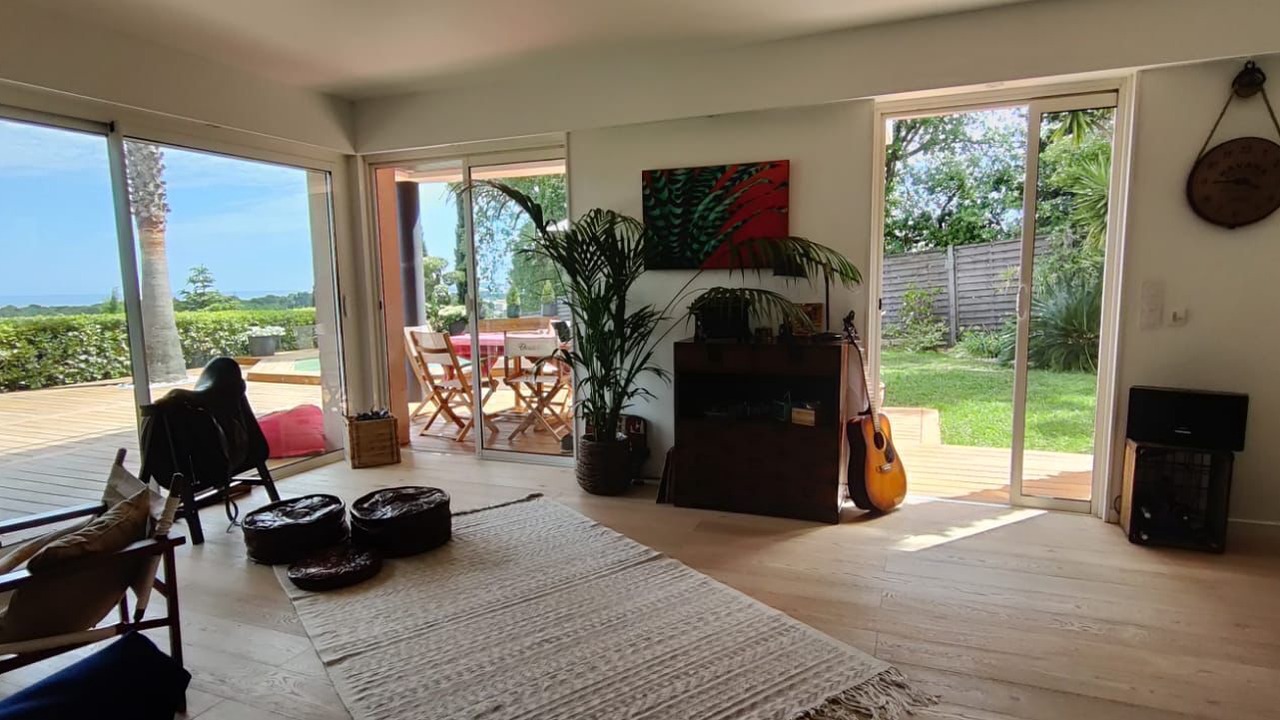 Photo of Livingroom in Villeneuve-Loubet