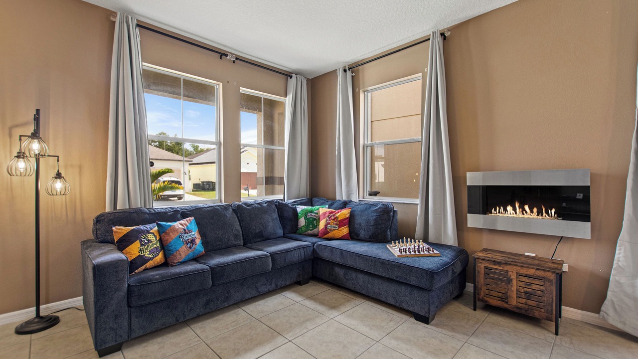 Photo of Livingroom in Briargrove