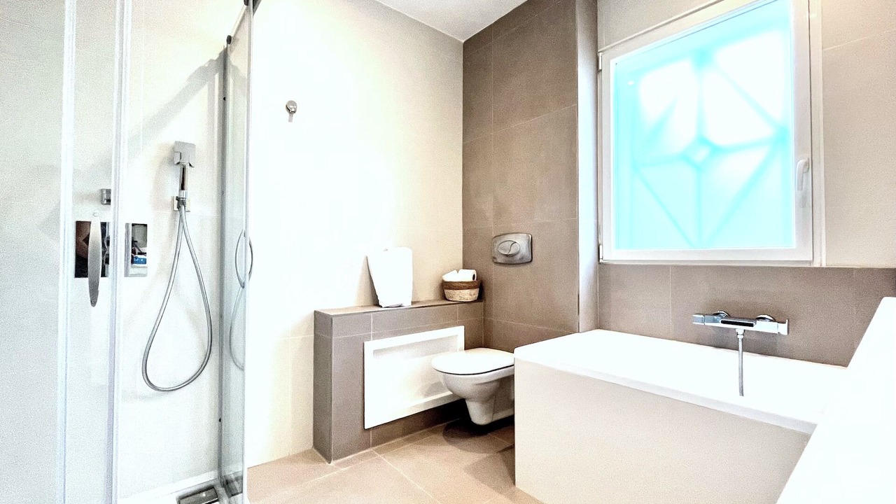 Photo of Bathroom in Golfe Juan
