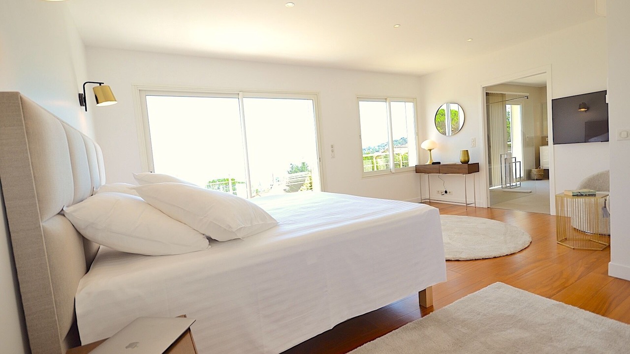 Photo of Bedroom in Golfe Juan