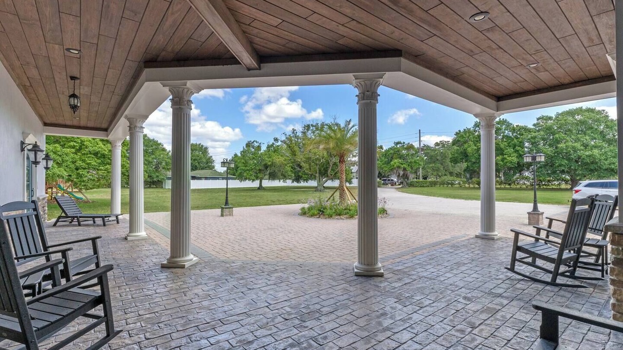 Photo of Patio Balcony in Saint Cloud