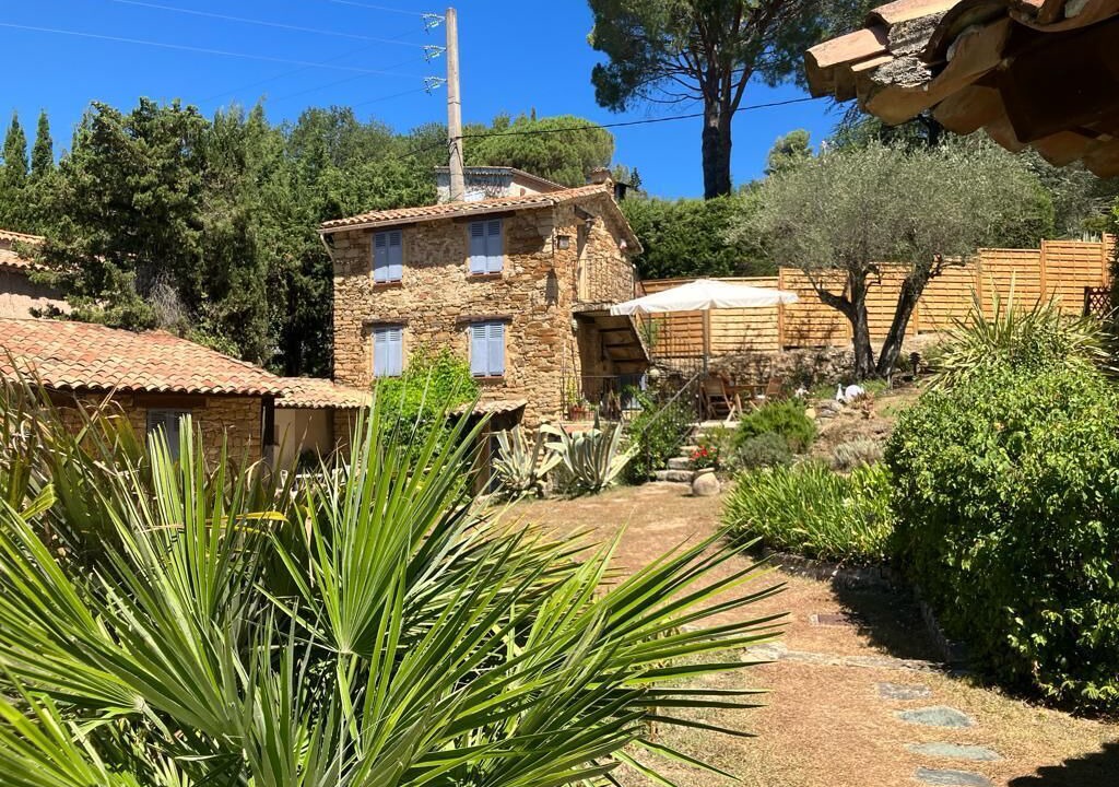 Photo of Outdoor in Contes