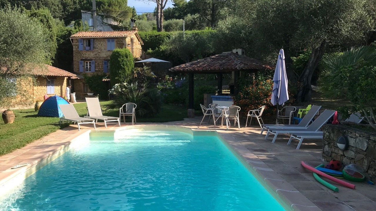 Photo of Outdoor in Contes
