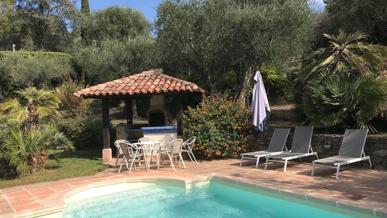 Photo of Outdoor in Contes