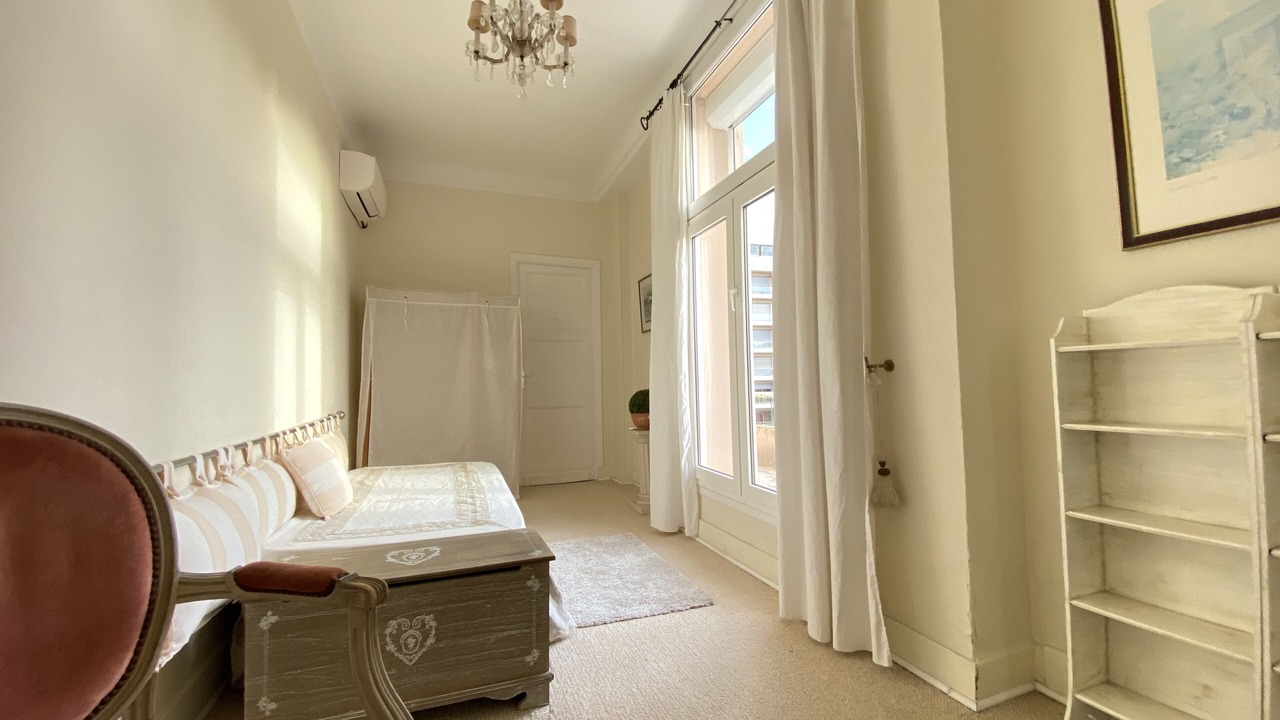 Photo of Bedroom in Cannes