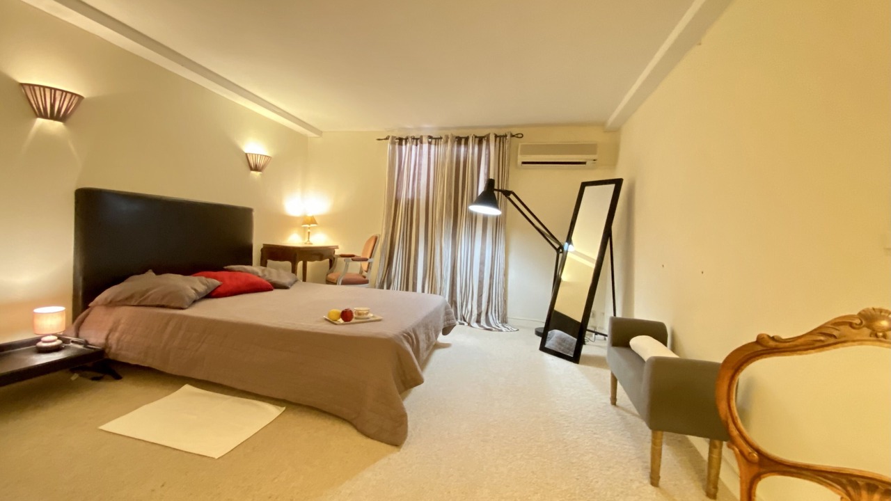 Photo of Bedroom in Cannes