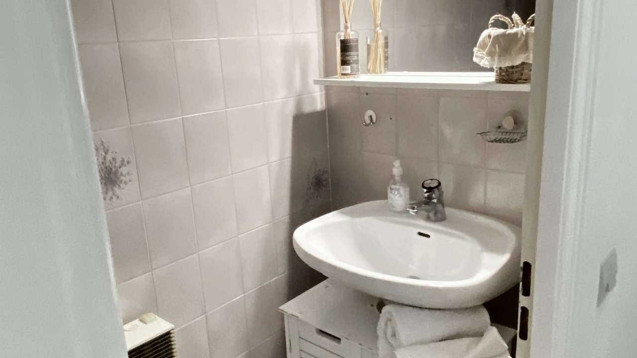 Photo of Bathroom in Cannes