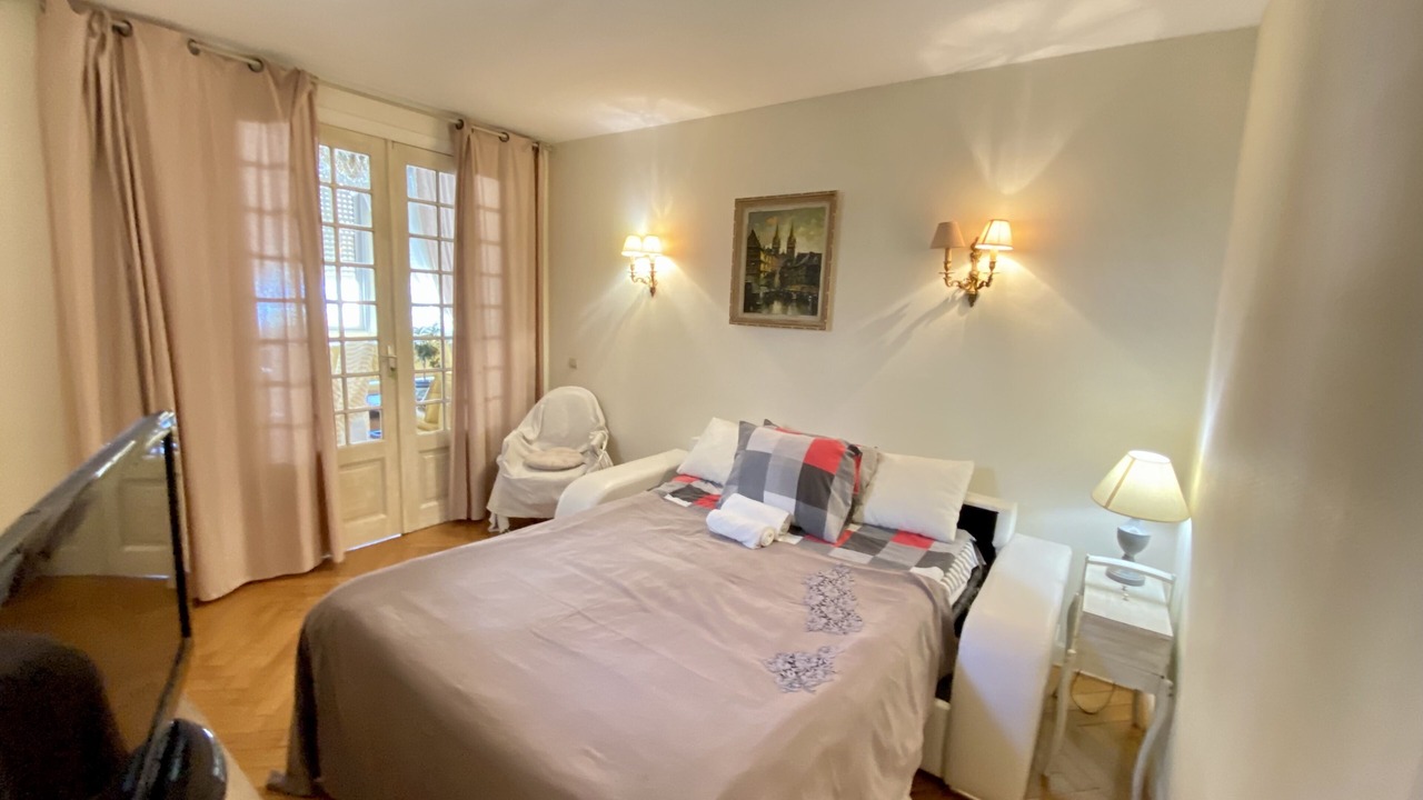 Photo of Bedroom in Cannes