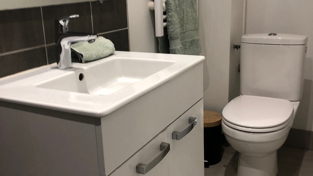 Photo of Bathroom in Quartier du Port