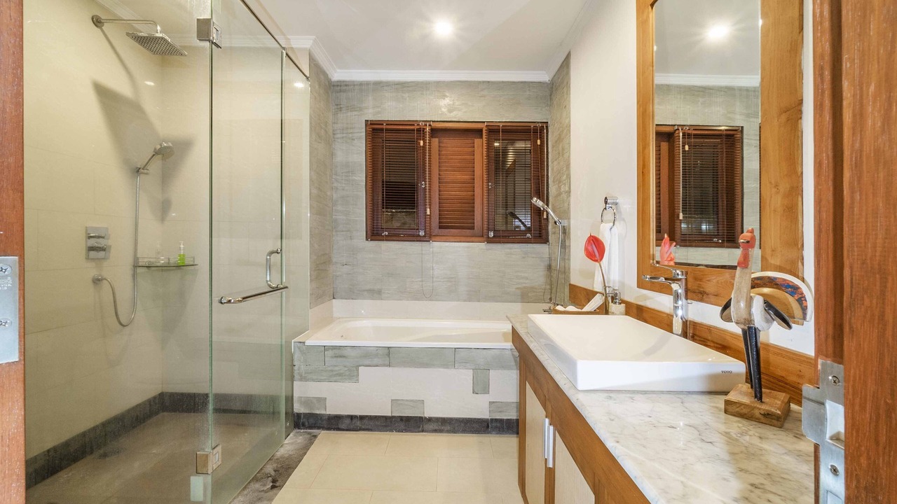 Photo of Bathroom in Kedewatan