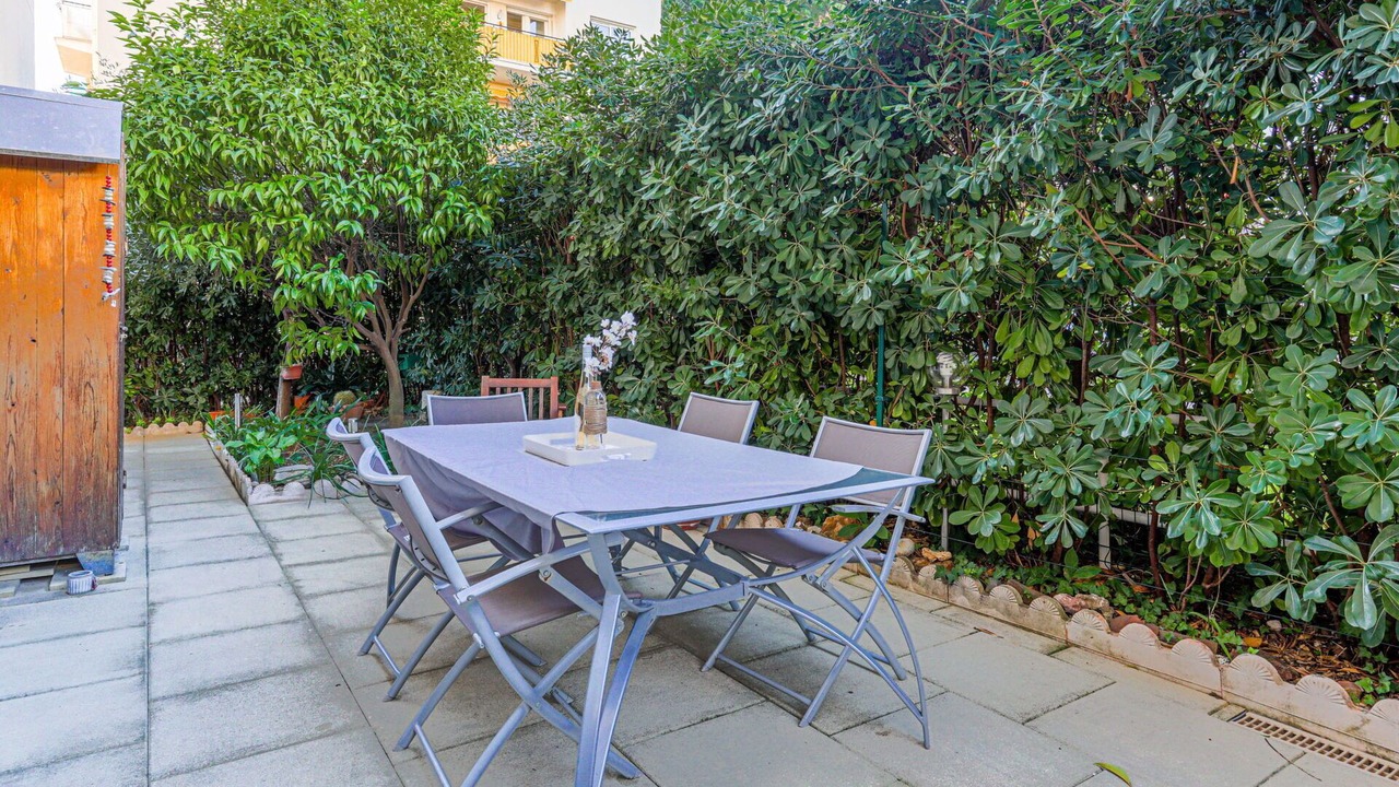 Photo of Outdoor in La Madeleine