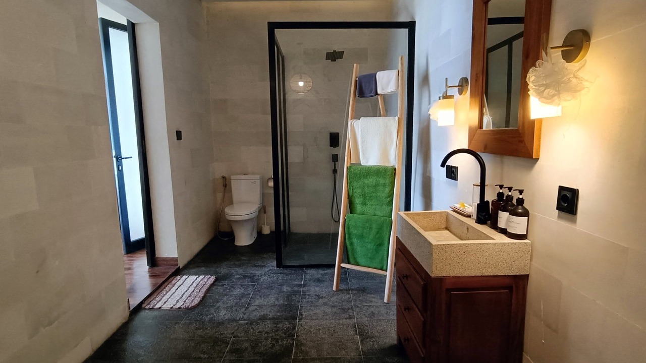 Photo of Bathroom in Ketewel