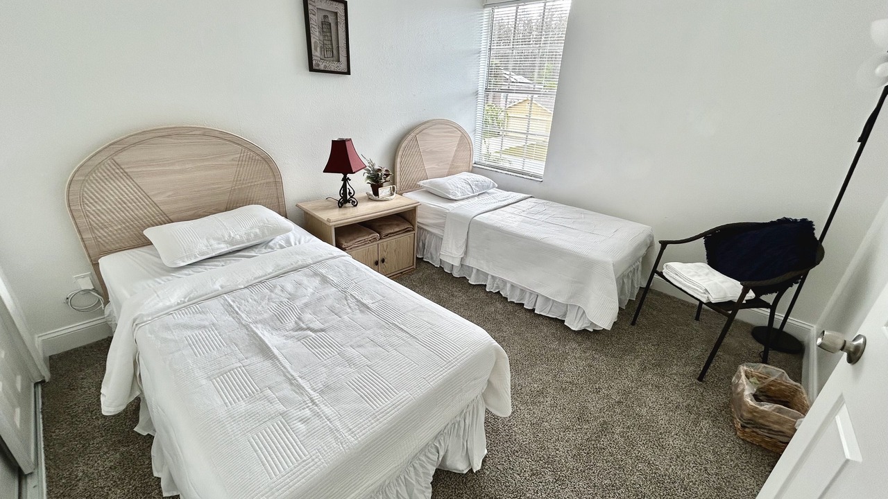 Photo of Bedroom in Buena Ventura Lakes