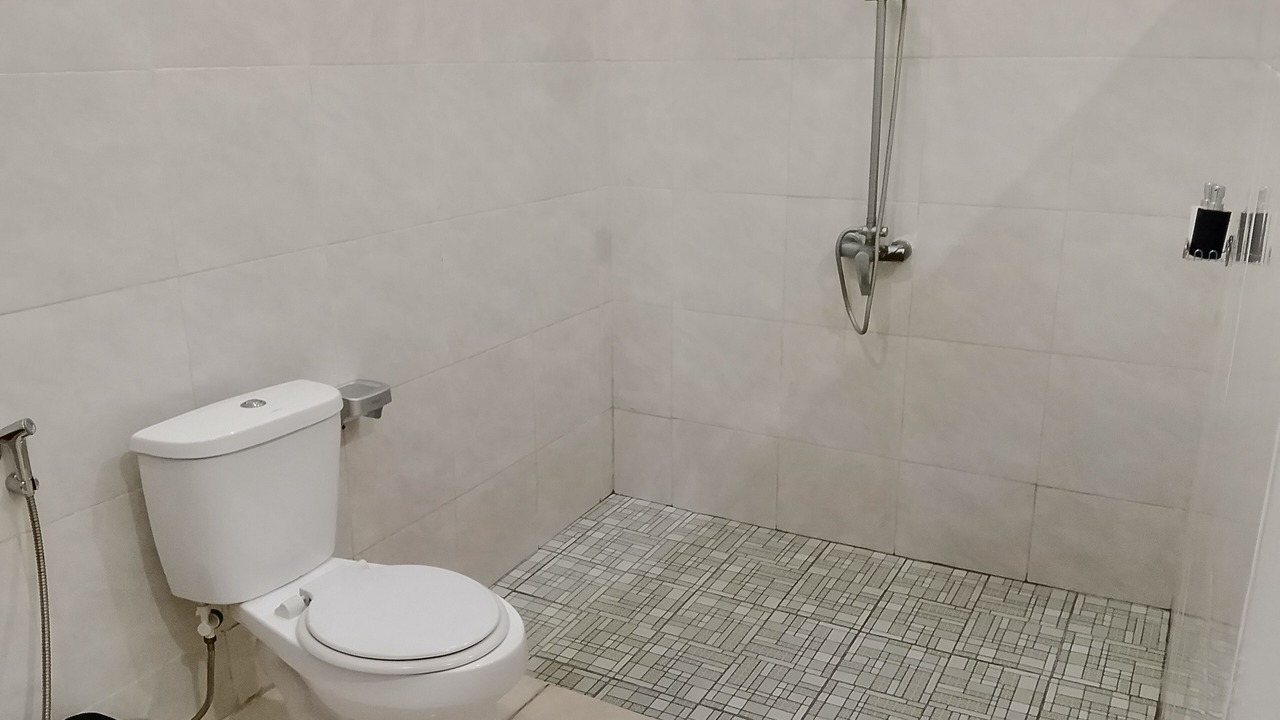 Photo of Bathroom in Kalibukbuk