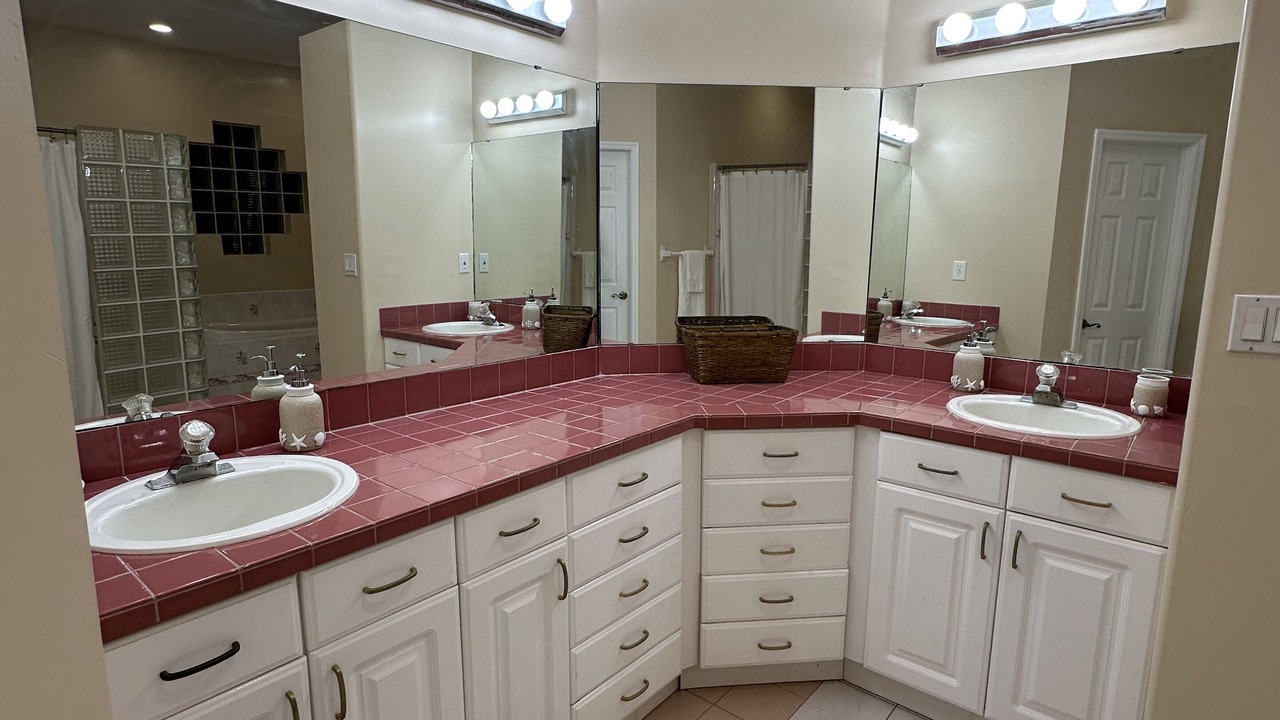 Photo of Bathroom in Windermere