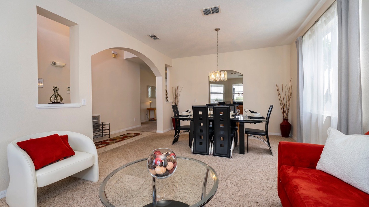 Photo of Bedroom in Regal Palms