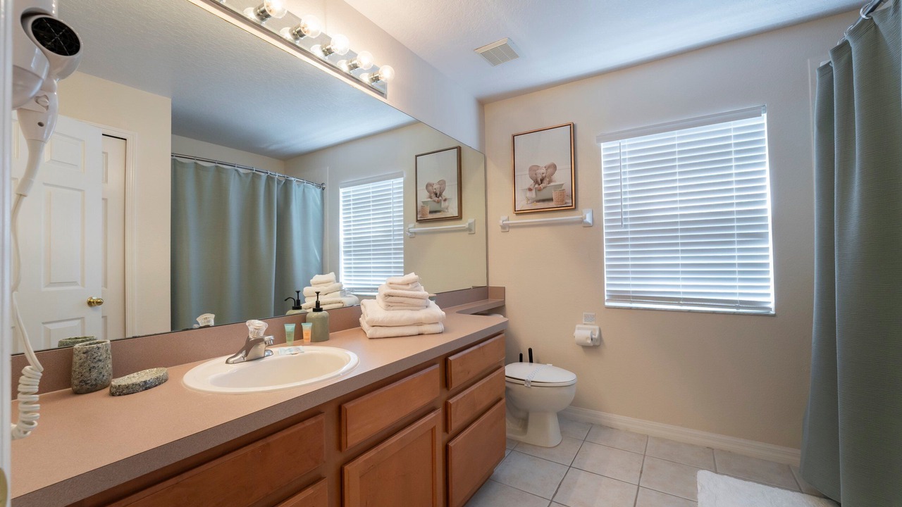 Photo of Bathroom in Regal Palms